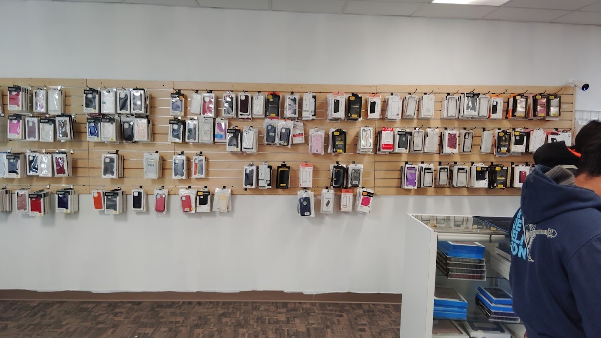 Gallery photo for Device Raptors - Phone Tablet Laptop Smartwatch Repair Shop, Phone Repair Service in Wallingford, CT