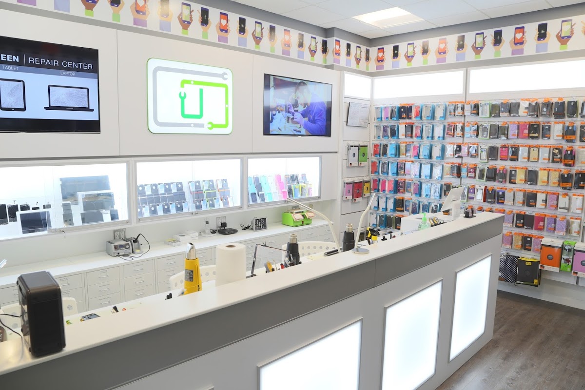 GADGET TLC - Cell Phone Repair, Accessories & Services Mobile Phone Repair Shop in Washington, DC photo
