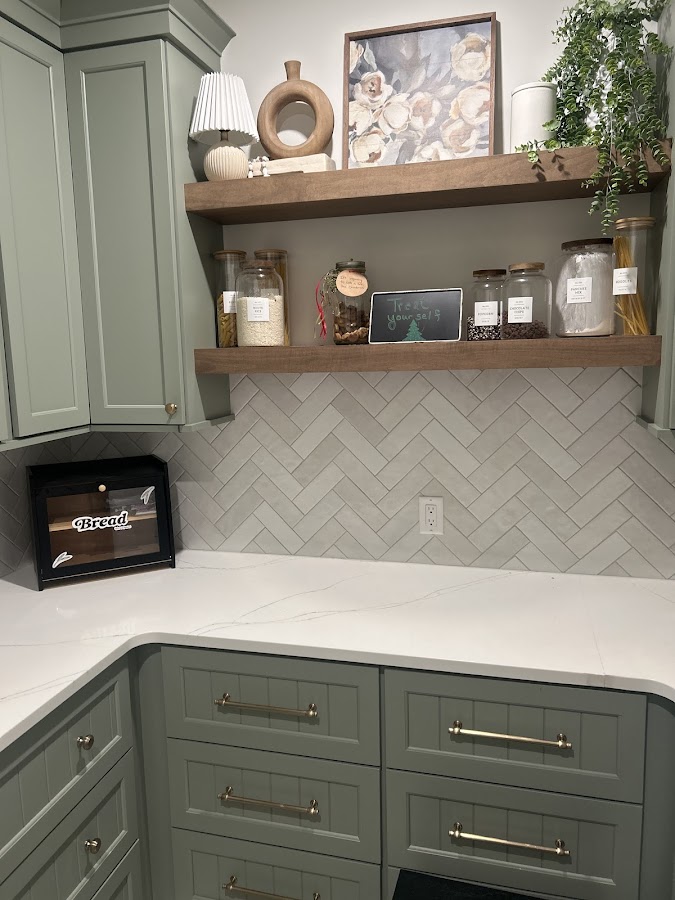 De Mar Tile Bathroom & Kitchen Tile Contractor in Brookings, SD photo