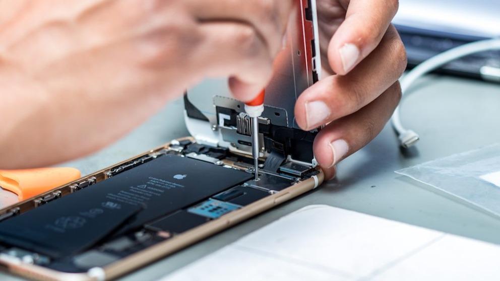 Rapid iPhone Repair Mobile Phone Repair Shop in Gilbert, AZ photo