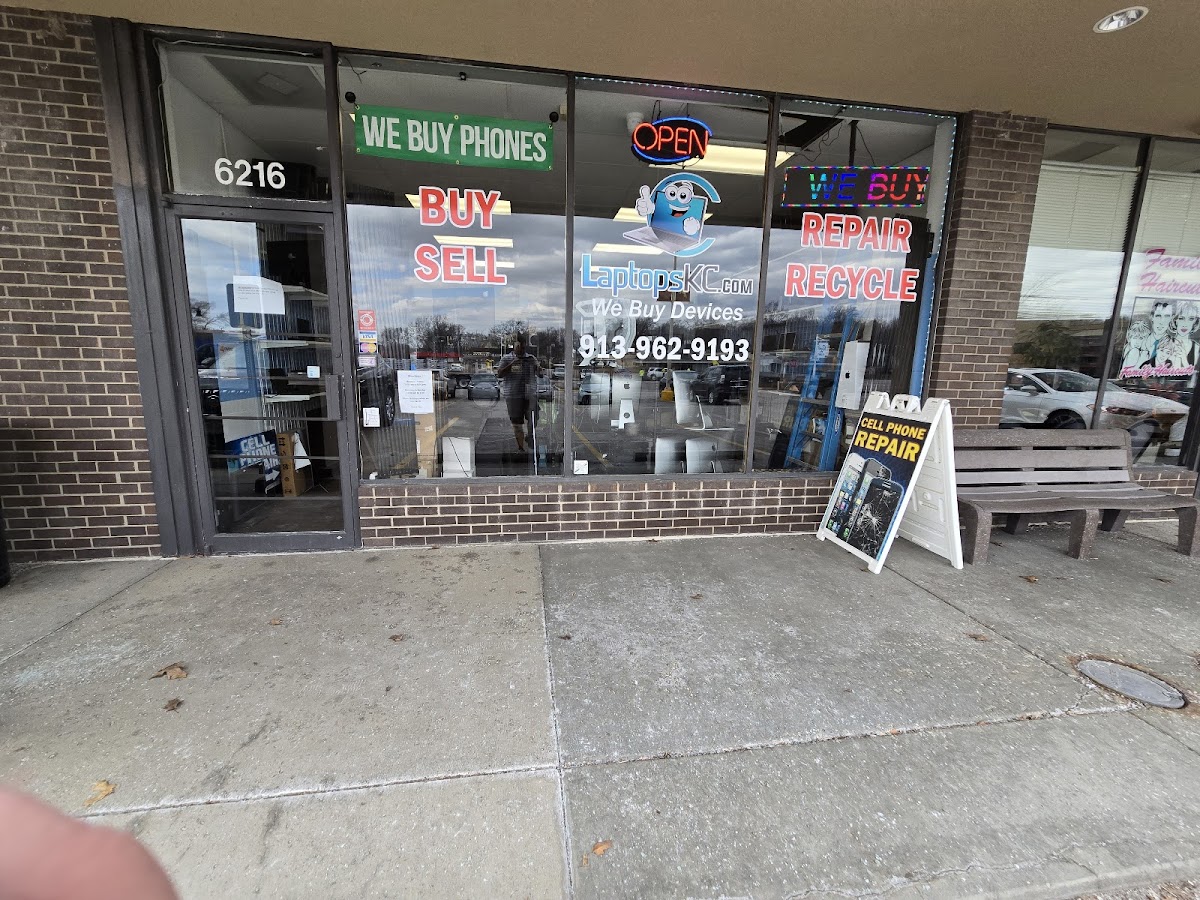 Laptops KC - We Buy Cell Phones, Computers & Devices, KC's #1 iPhone Buyer Electronics Repair Shop in Shawnee, KS photo
