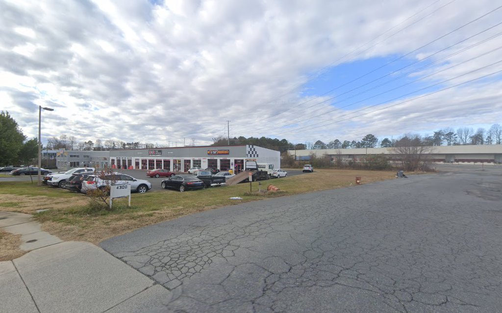 Gallery photo for B&R Auto Repair & Tire, Auto Repair in Charlotte, NC