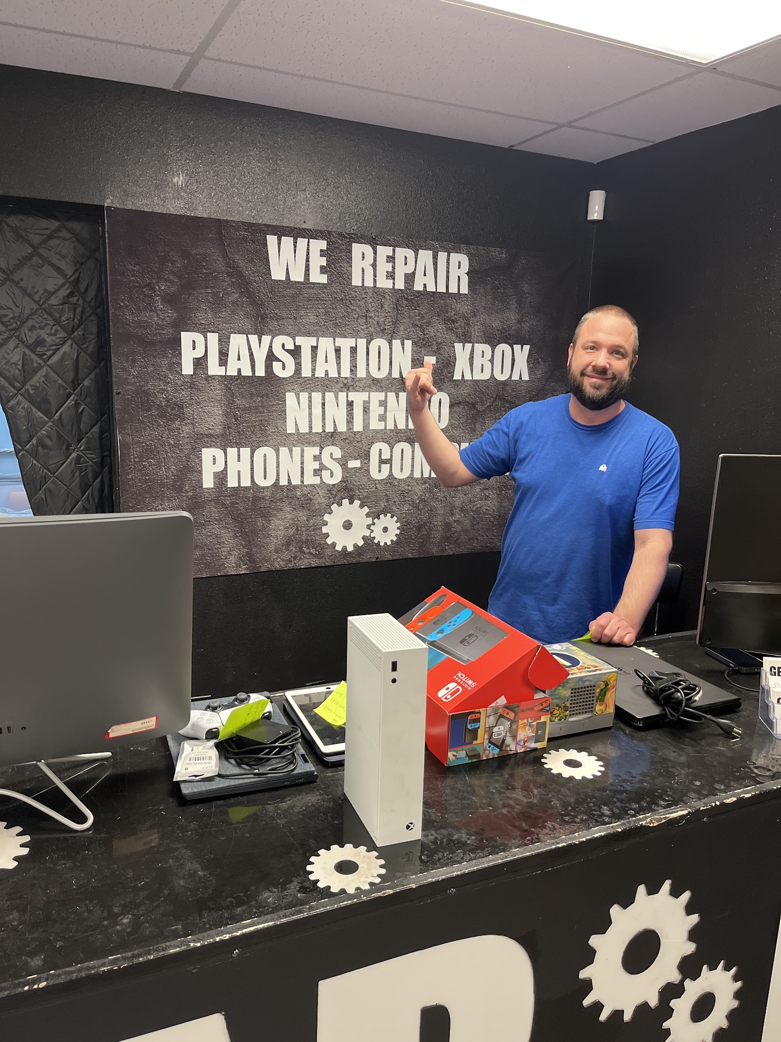 Gear Up Electronics Electronics Repair Shop in Lincoln, NE photo