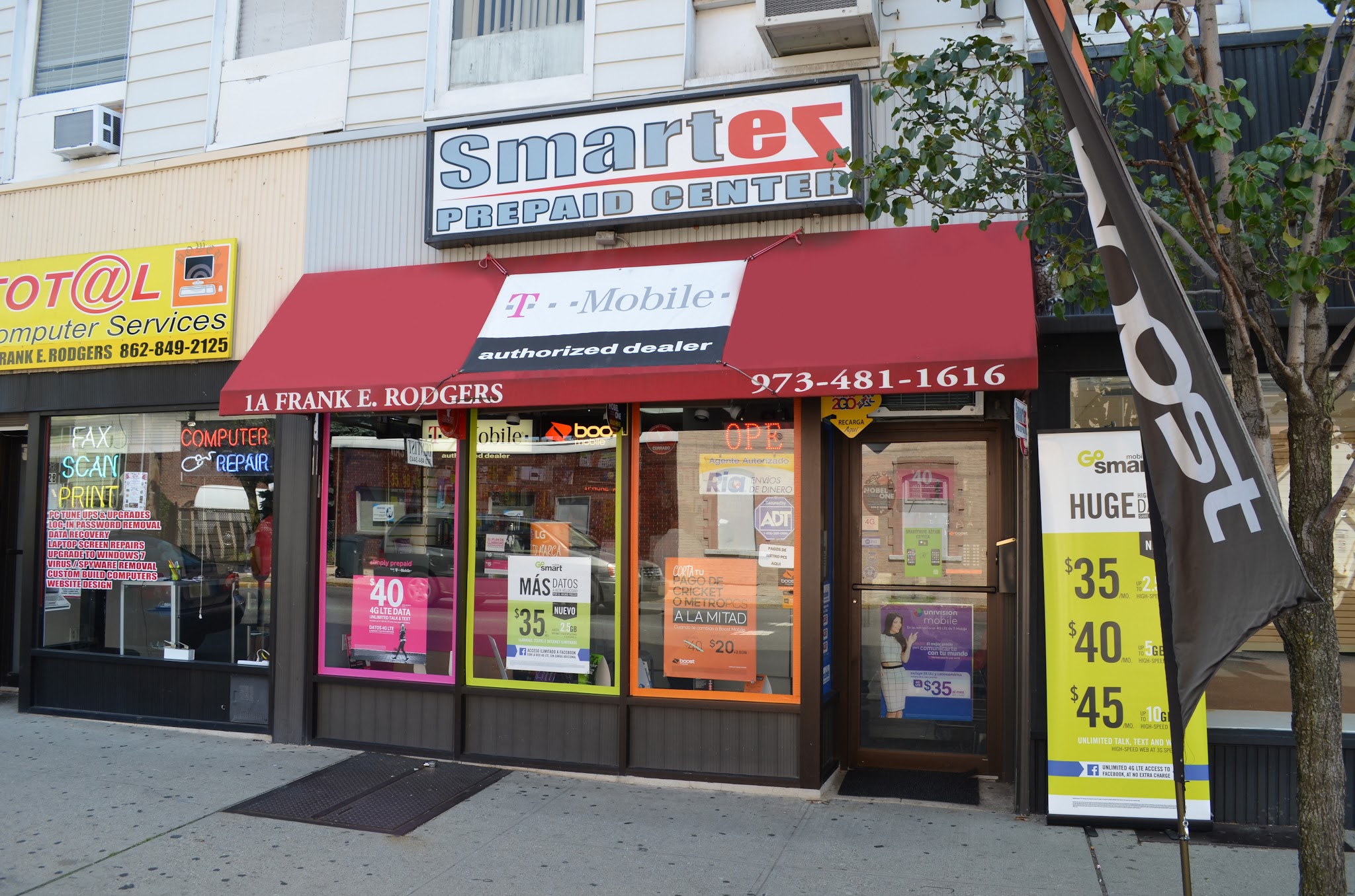 Smartez Prepaid LLC Mobile Phone Repair in Harrison, NJ photo