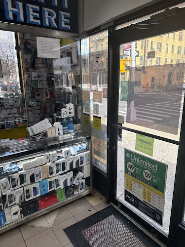 Flatbush phone repairing shop Mobile Phone Repair Shop in Brooklyn, NY photo